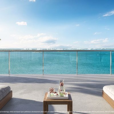 Continuum Club y Residencias Terrace Daytime